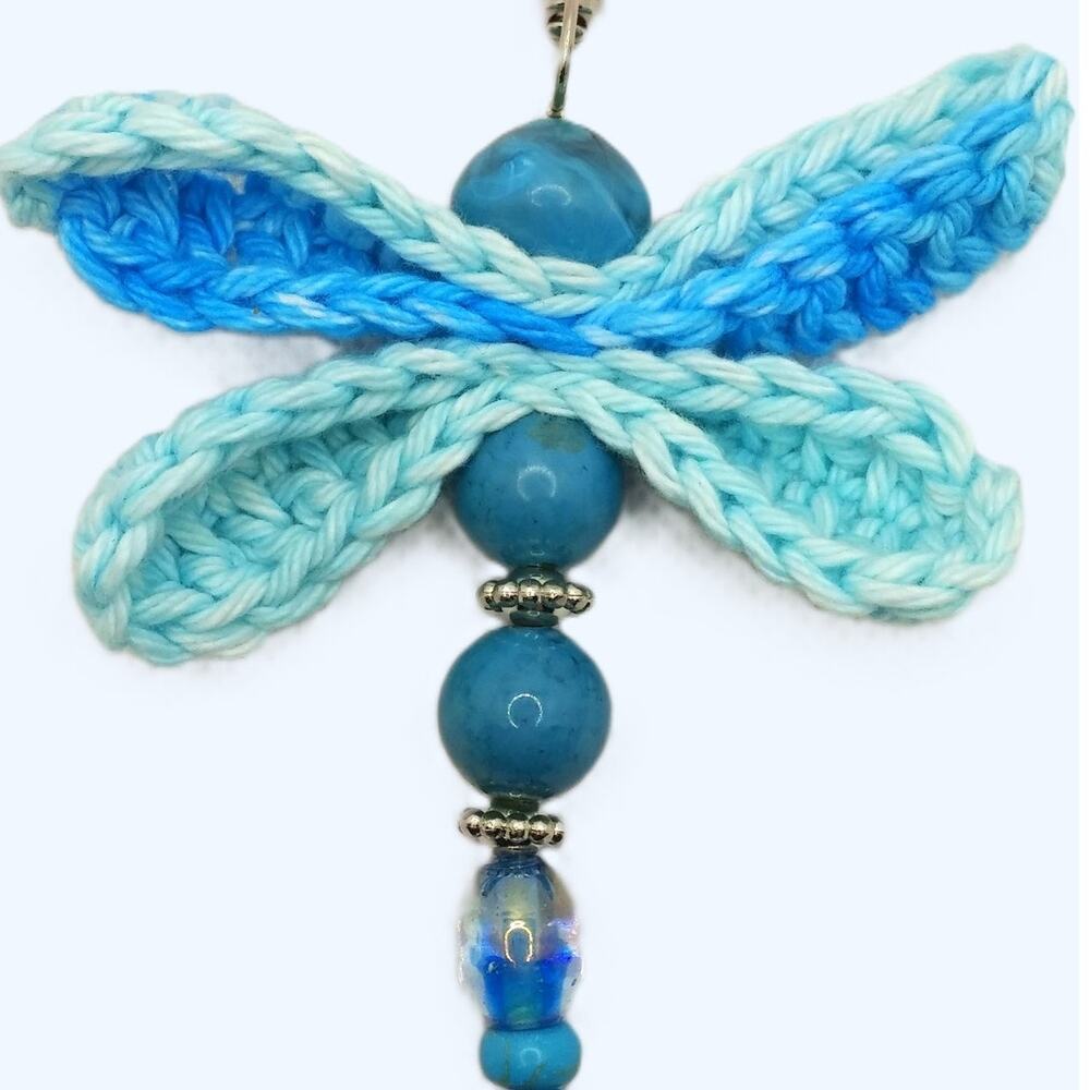 Crochet Wings Dragonfly Bag Charm Handmade Upcycled Blue Beaded Keychain NEW - Picture 6 of 9